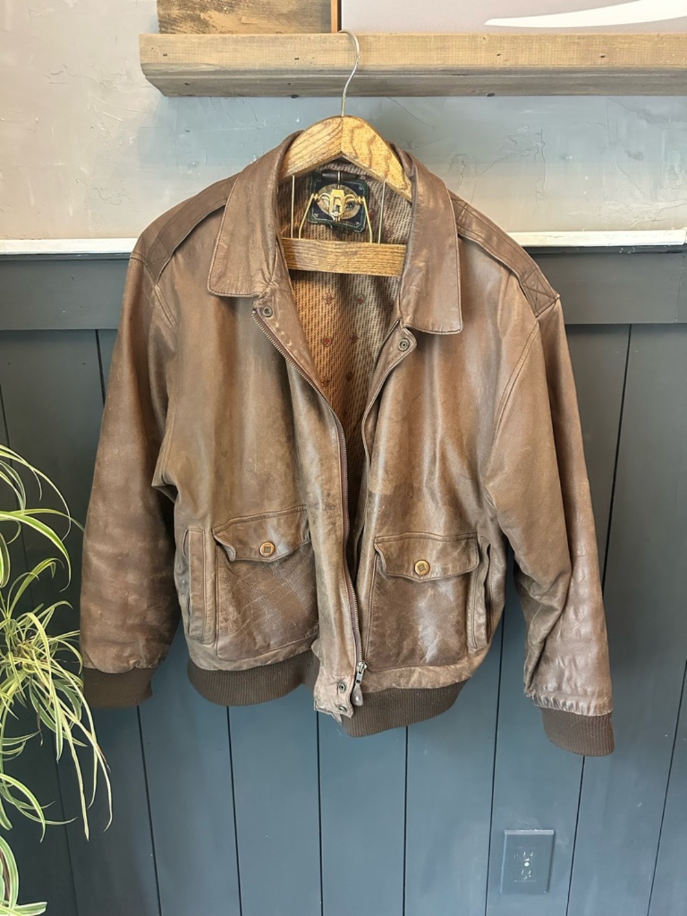 Vintage Cougar Brown Distressed Leather Bomber Jacket Classic Pilot size XL